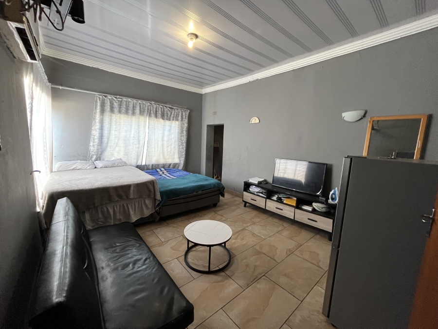 3 Bedroom Property for Sale in Geelhoutpark North West